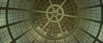 The Castle of Sand (1974) - Film Still 2