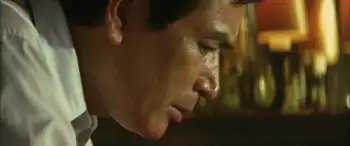 The Castle of Sand (1974) - Film Still 14