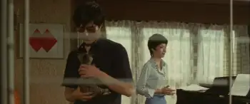 The Castle of Sand (1974) - Film Still 16