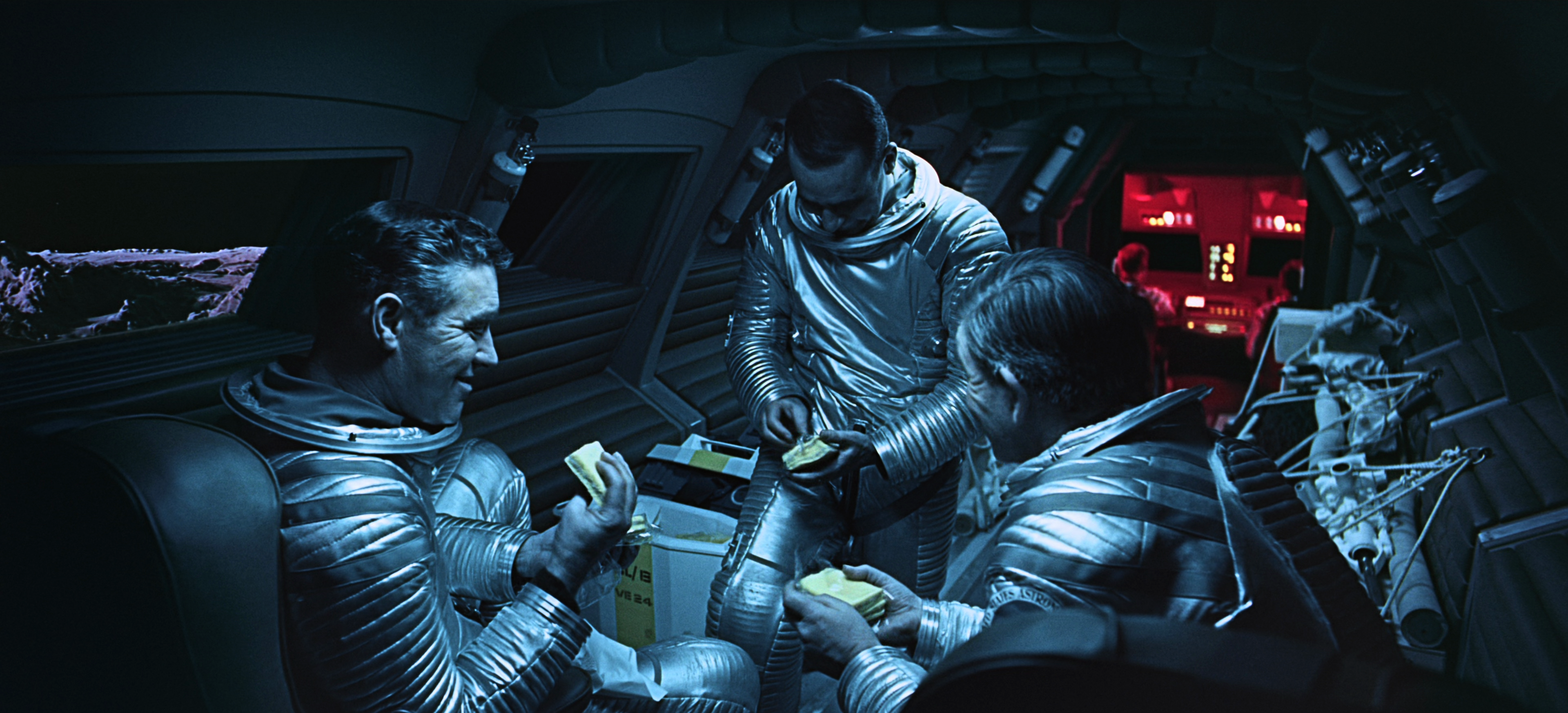 2001 A Space Odyssey (1968) Film Stills Scene Still — free download