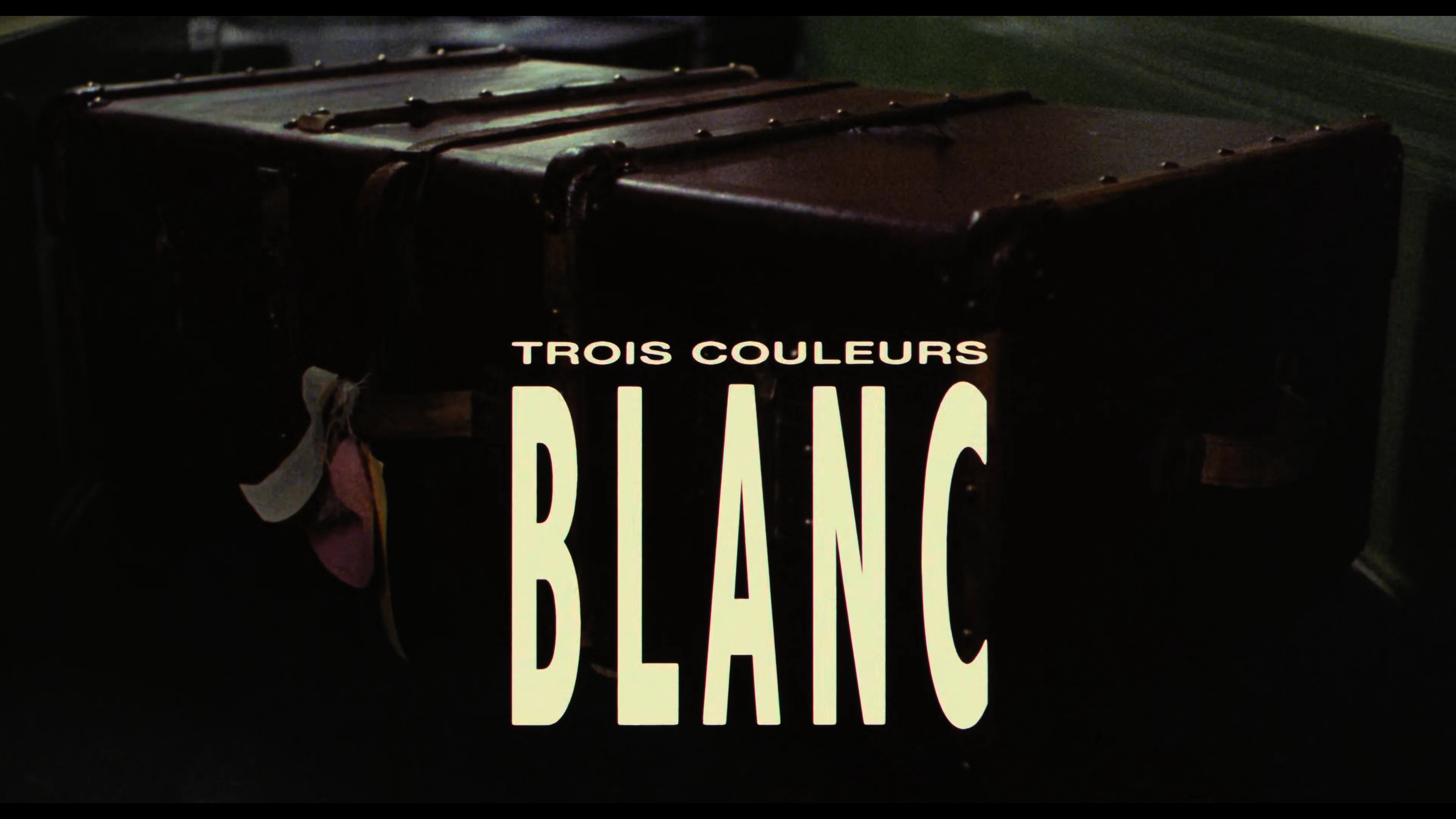 Three Colors: White (1994) - Film Still 1